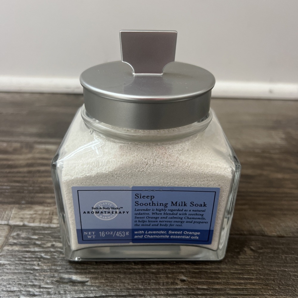 Bath & Body Works Aromatherapy Sleep Soothing Milk Soak Lavender Chamomile Oils